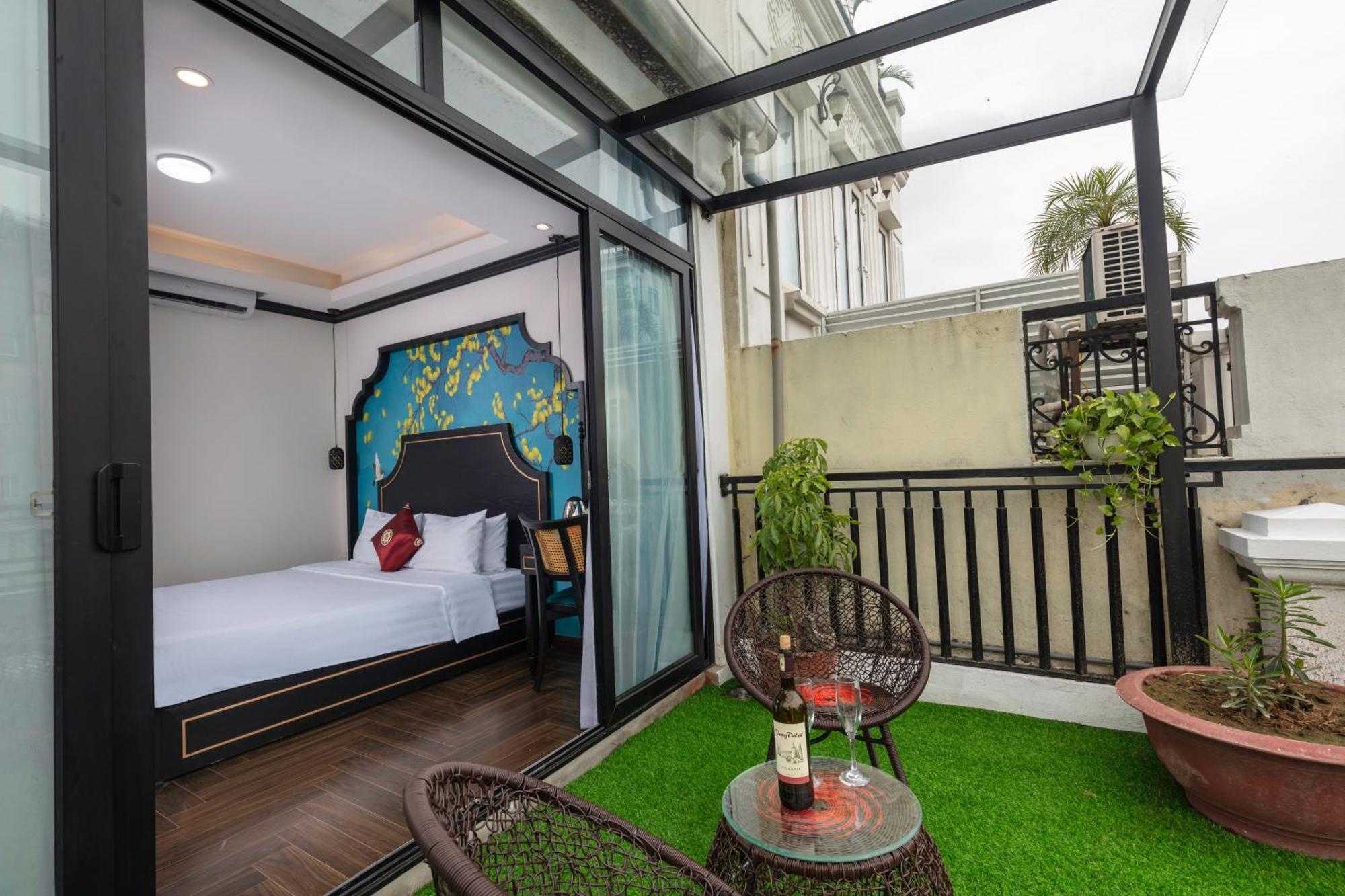 Queen Light Hotel - Ha Noi Old Quater, Hanoi